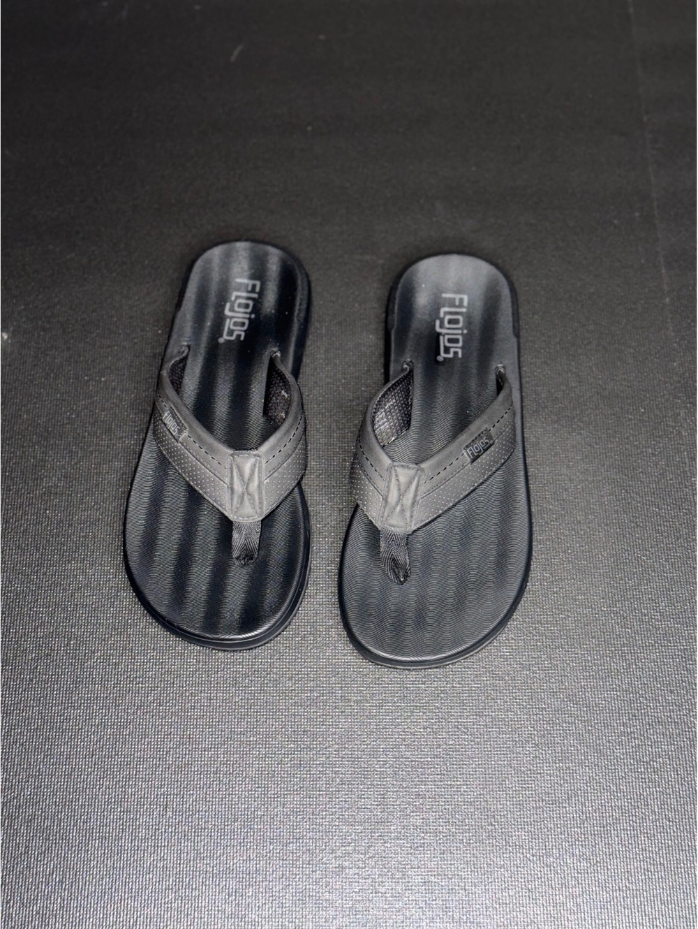 Flojos Black Men's Flip Flop Sandals Size 6